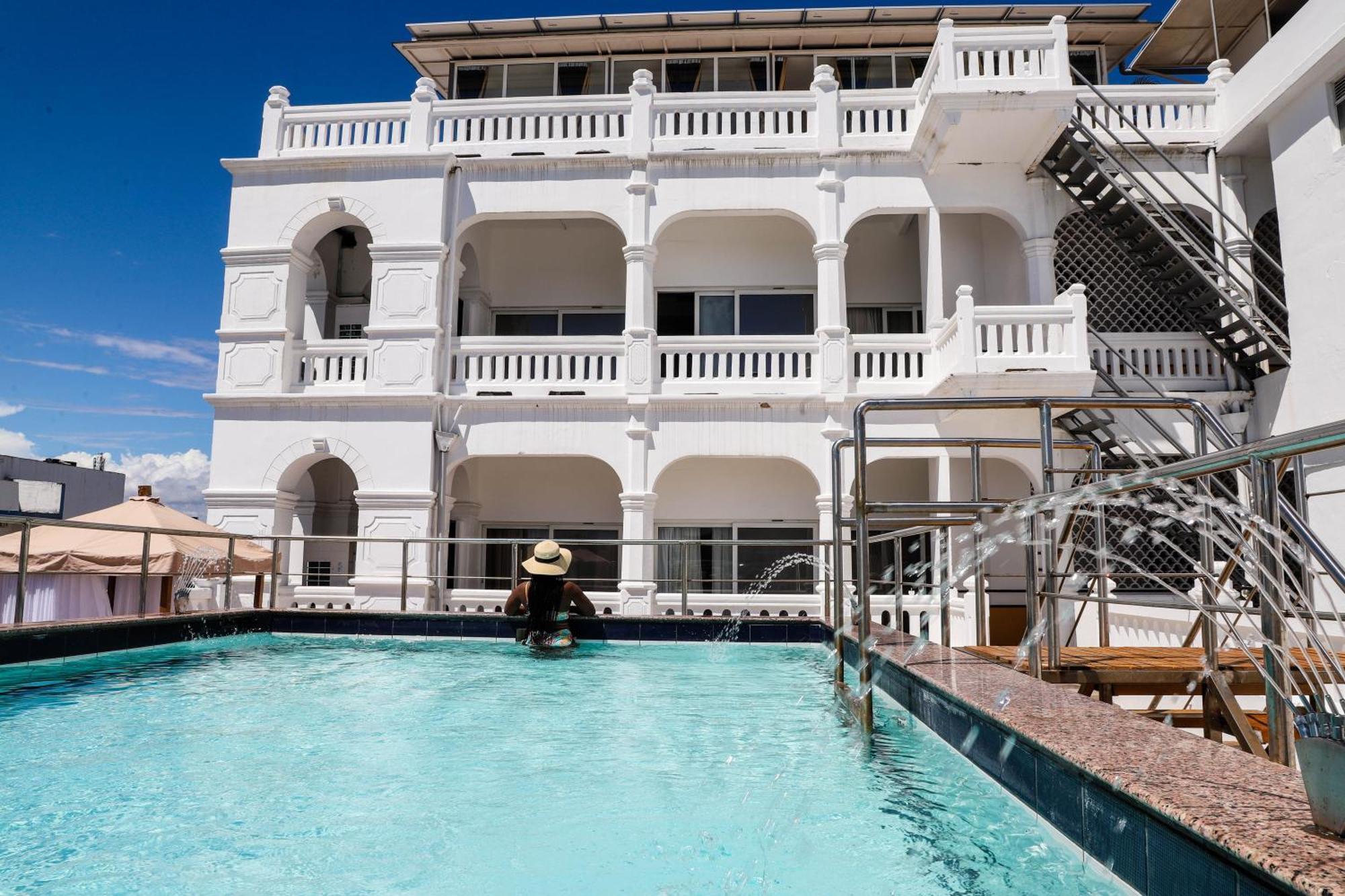 Sentrim Castle Royal Hotel Mombasa Exterior foto